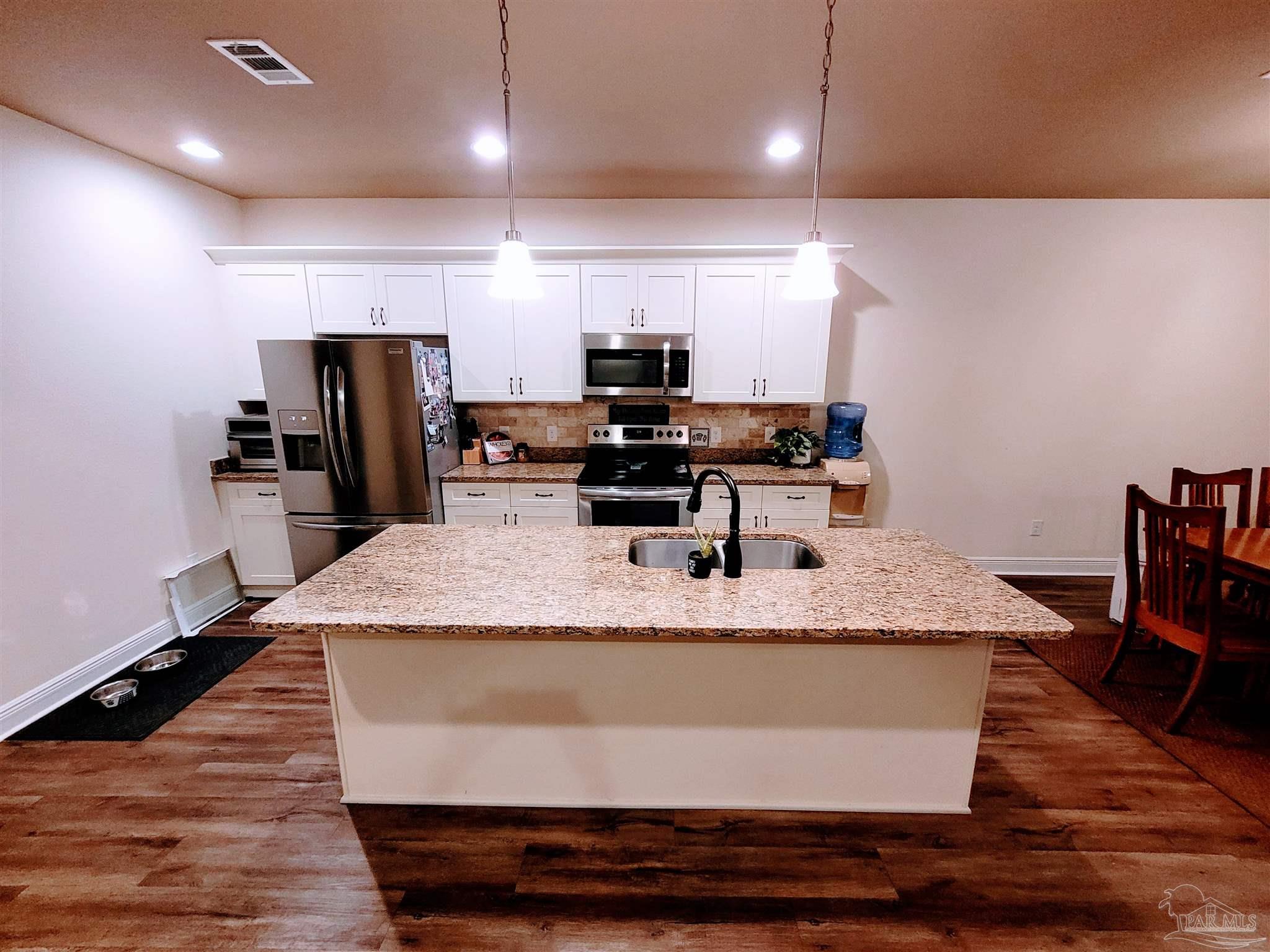 3879 Fielding Court Pace, FL 32571 - Photo 6 of 26