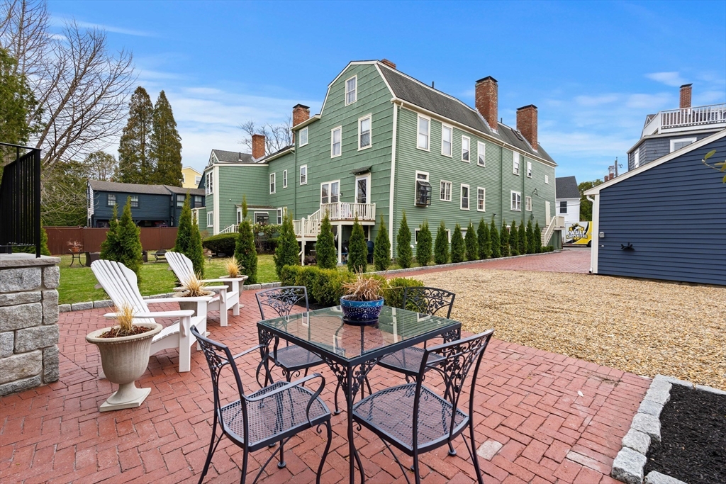 12 Darling Street, Unit 2 Marblehead, MA 01945 - Photo 22 of 26