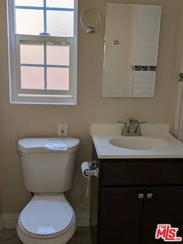 $2,195 | 2509 East 109th Street, Unit B, Los Angeles, CA 90059