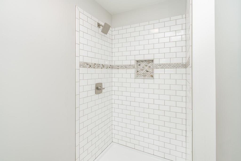 8 Ansara Street Springfield, MA 01104 - Photo 27 of 31