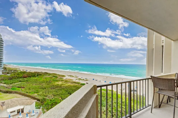 $2,600 | 2800 North Ocean Drive, Unit A9C, Singer Island, FL 33404