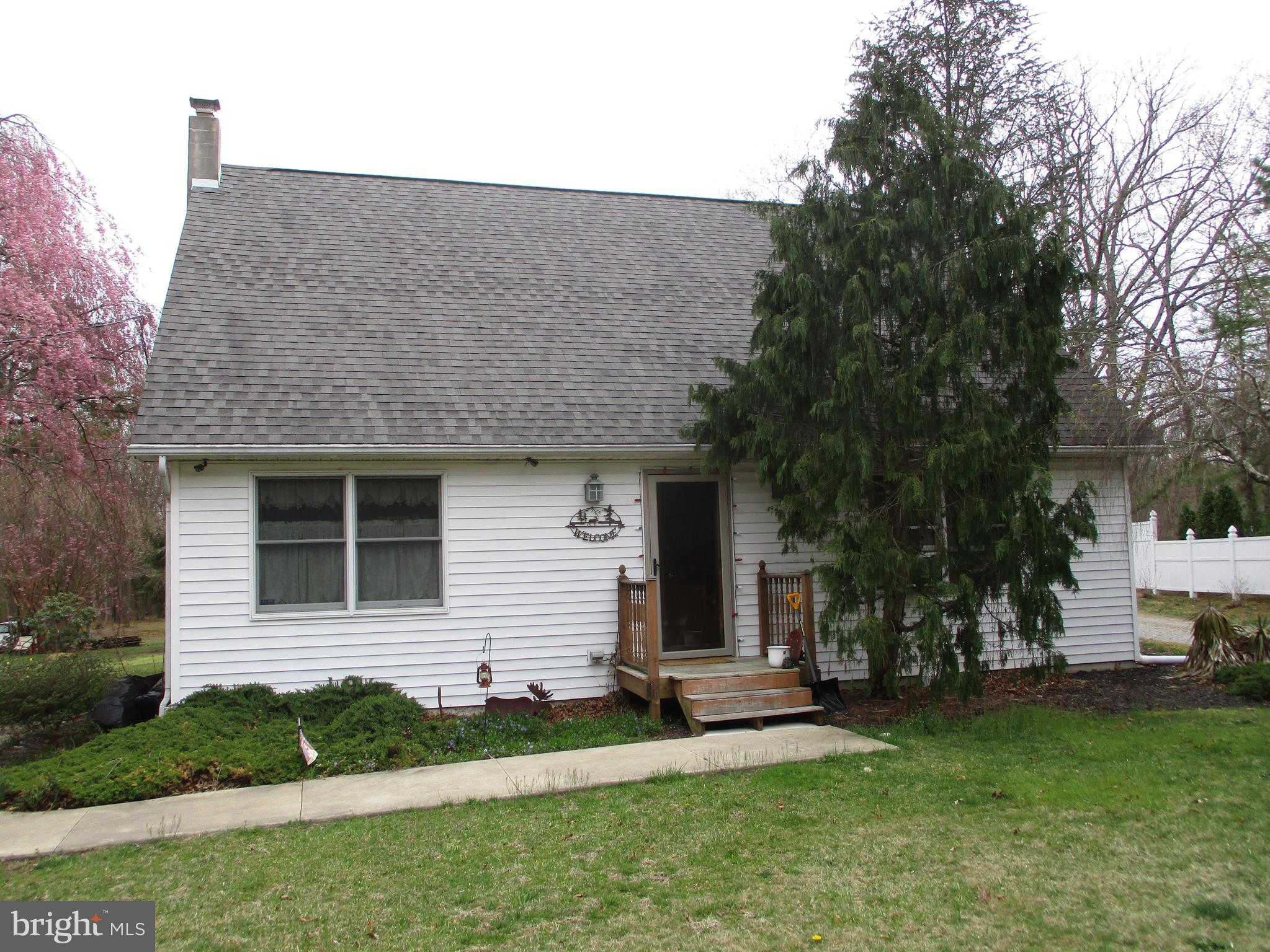 50 Crow Pond Road Elmer, NJ 08318 - Photo 1 of 16