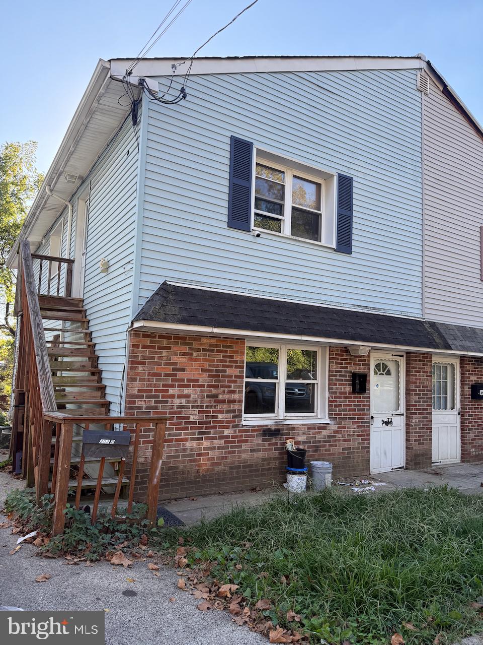 202 Robbins Street Philadelphia, PA 19111 - Photo 1 of 23 a front view of a house with garden