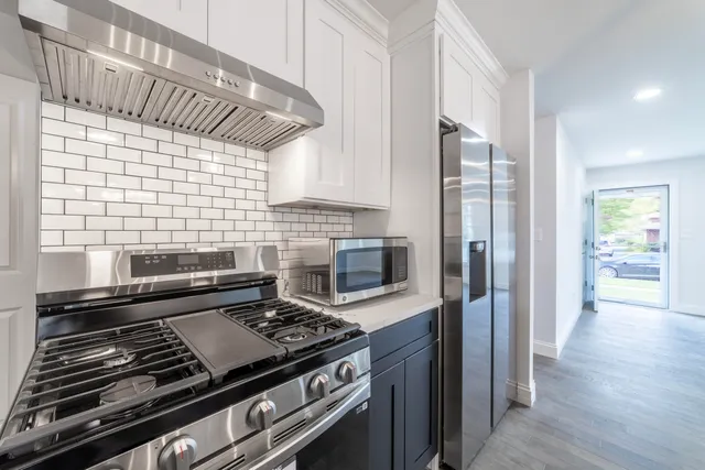 $429,000 | 8749 Monroe Avenue, Munster, IN 46321