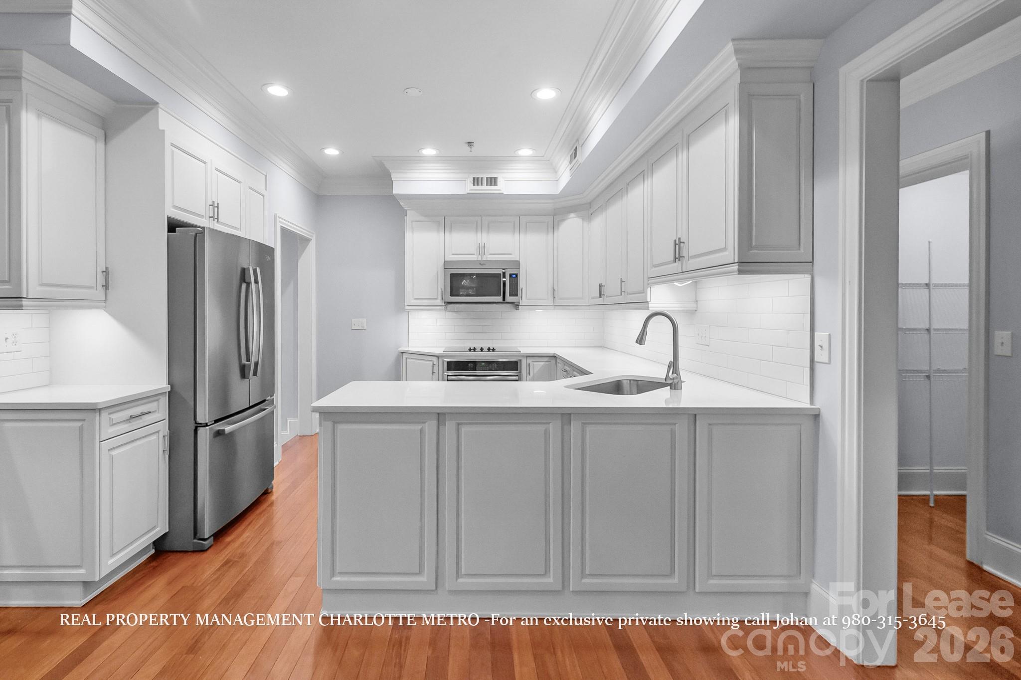 529 Queens Road Charlotte, NC 28207 - Photo 10 of 40