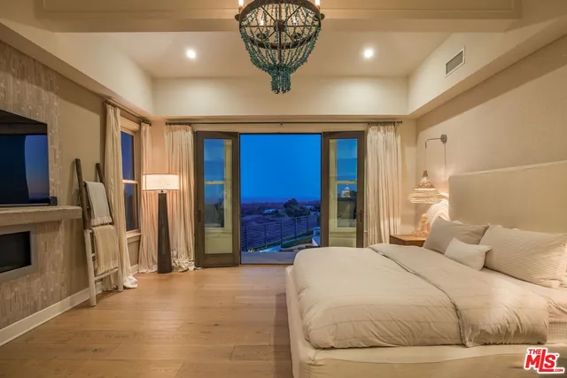 $7,500,000 | 6271 Zuma Mesa Drive, Malibu, CA 90265