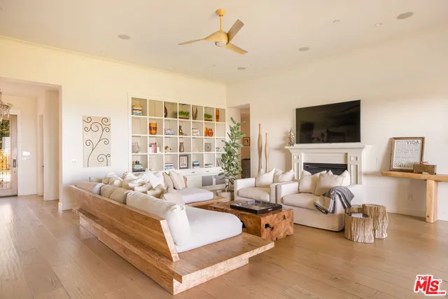 $7,500,000 | 6271 Zuma Mesa Drive, Malibu, CA 90265