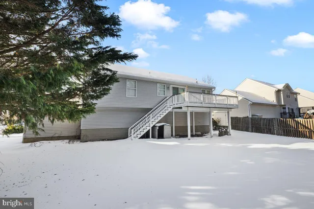 $399,000 | 115 Crosswinds Drive, Charles Town, WV 25414