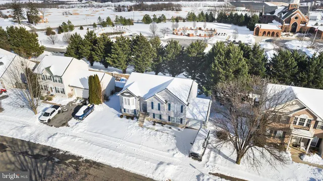 $399,000 | 115 Crosswinds Drive, Charles Town, WV 25414