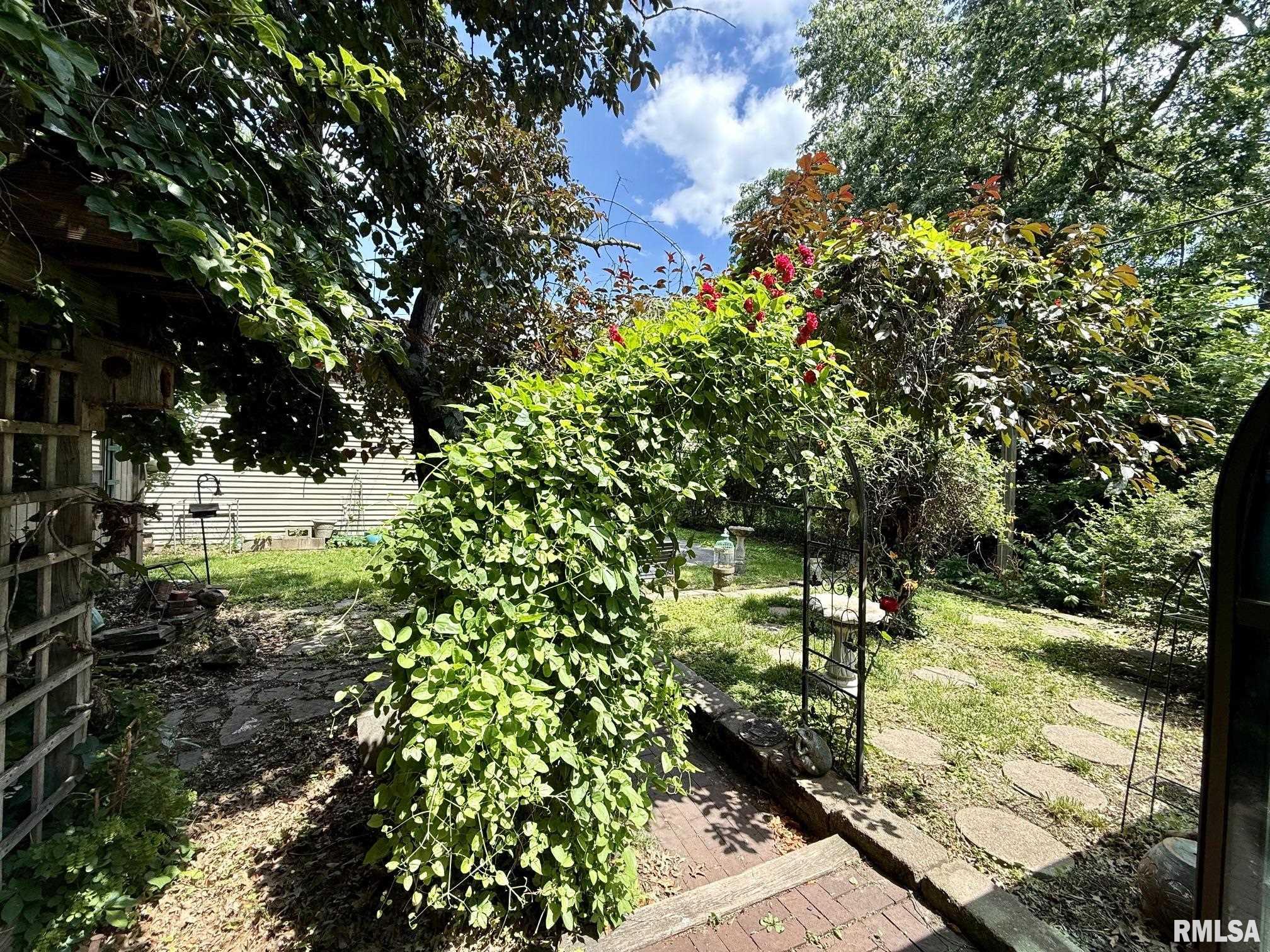 2452 South 5th Street Springfield, IL 62703 - Photo 7 of 7