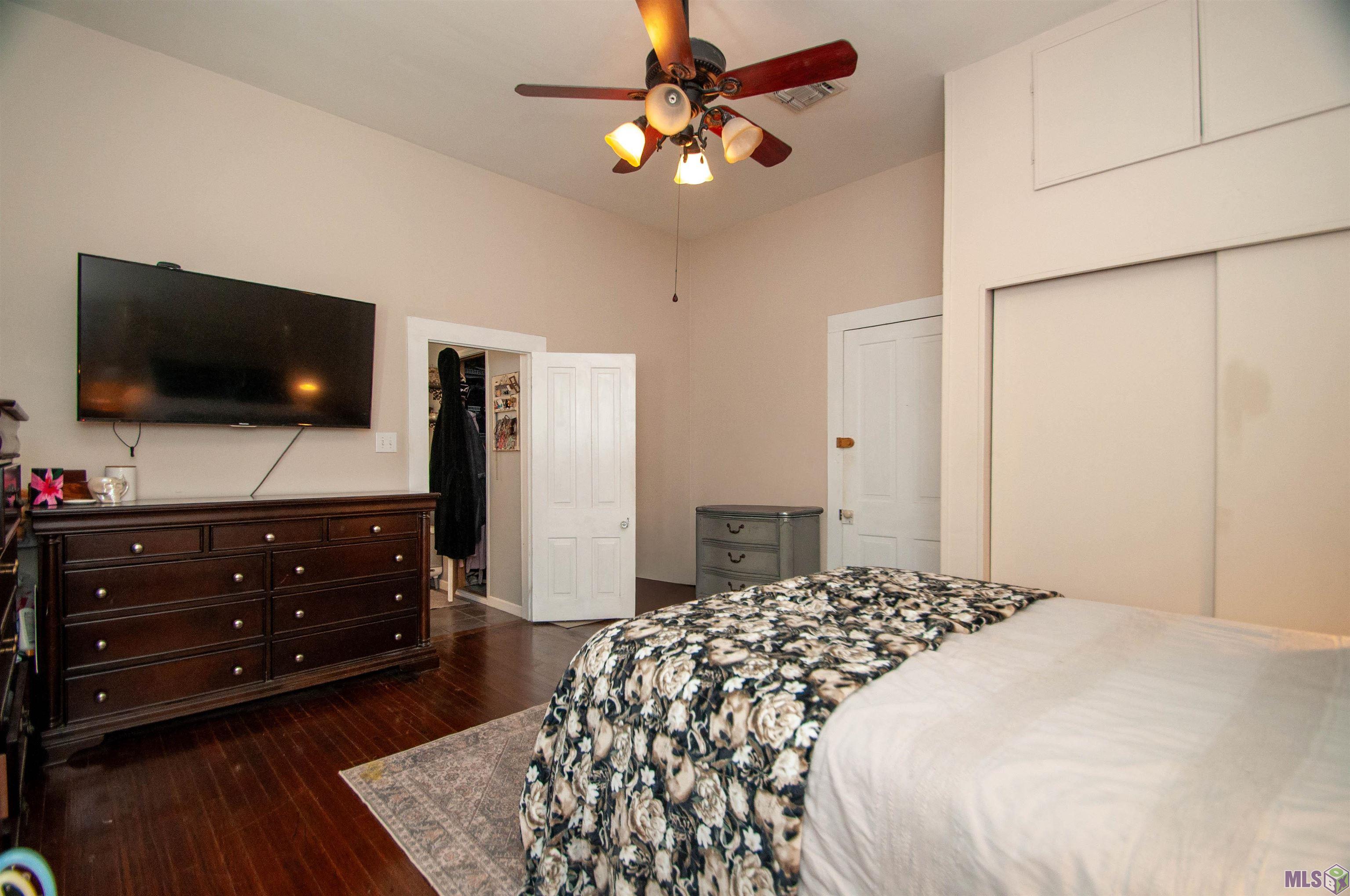 1013 Main Street Patterson, LA 70392 - Photo 14 of 30 Primary Bedroom