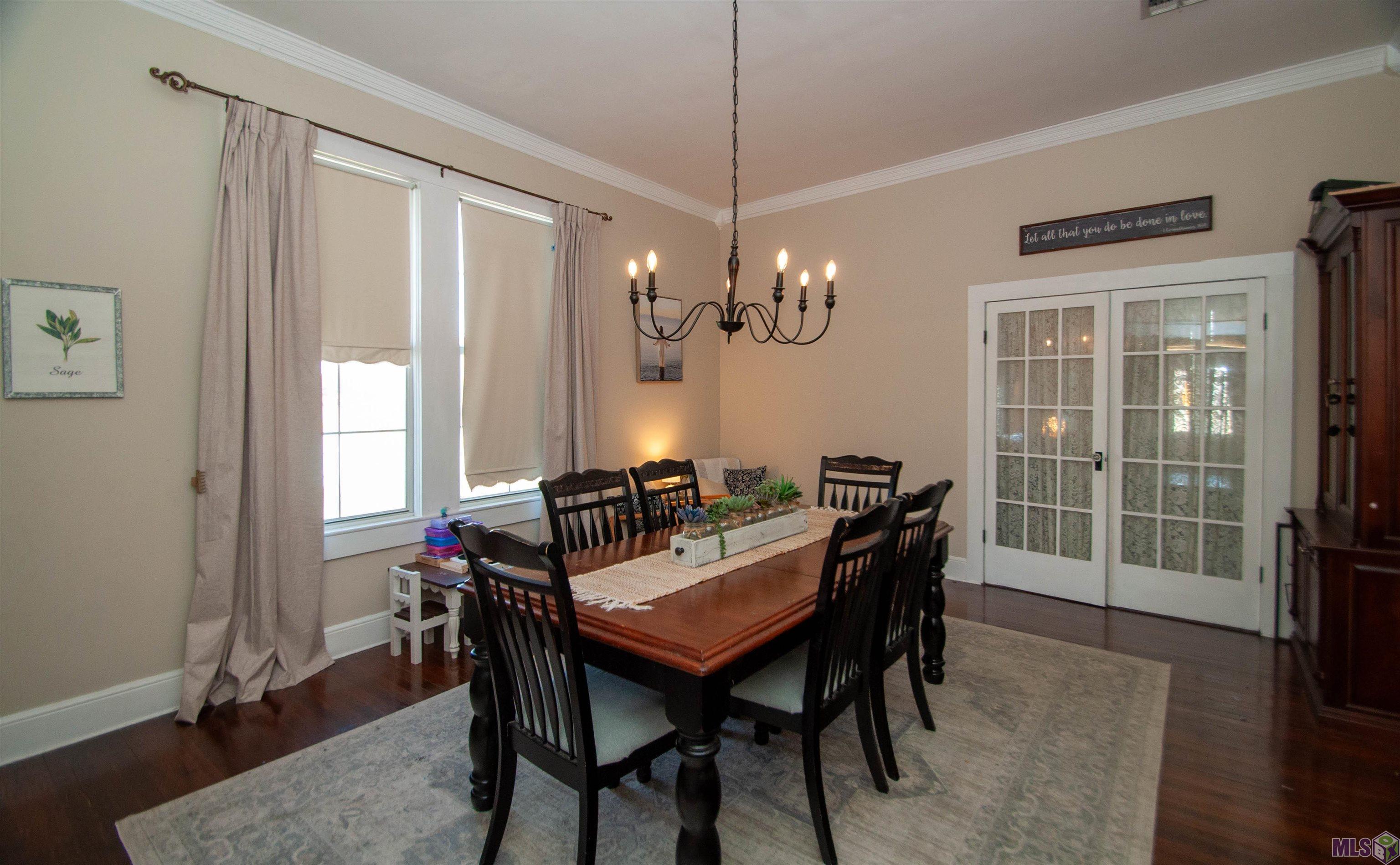 1013 Main Street Patterson, LA 70392 - Photo 8 of 30 Dining Room