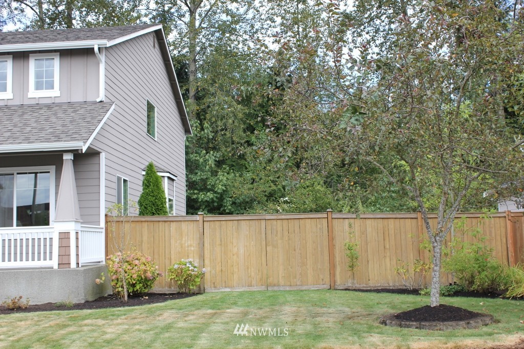 6206 Northeast 7th Court Renton, WA 98059 - Photo 2 of 12