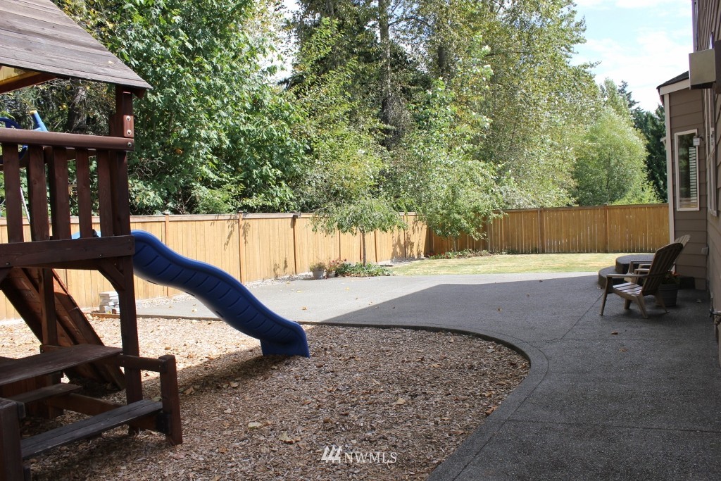 6206 Northeast 7th Court Renton, WA 98059 - Photo 12 of 12