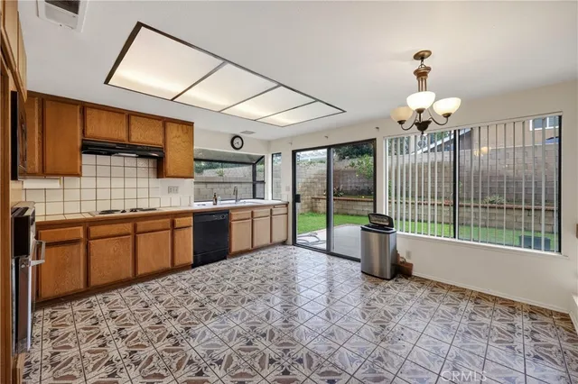 $1,699,998 | 46 Christamon West, Irvine, CA 92620