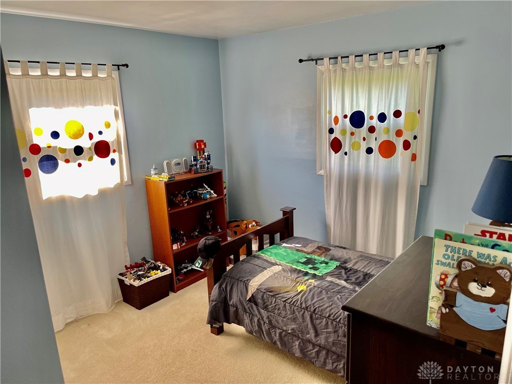 2663 Blackhawk Road Kettering, OH 45420 - Photo 9 of 21