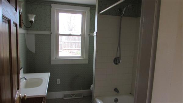 9-10 Lessard Terrace Rowley, MA 01969 - Photo 9 of 16 Gallery Image 9
