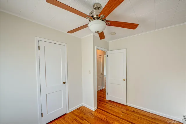 $639,000 | 926 9th Street, West Babylon, NY 11704