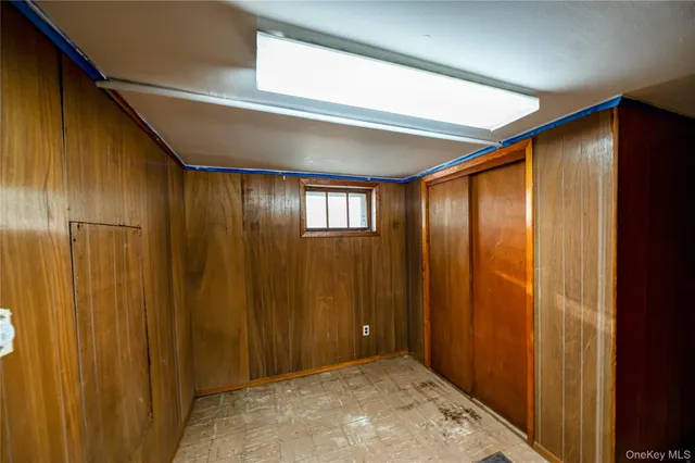 $639,000 | 926 9th Street, West Babylon, NY 11704