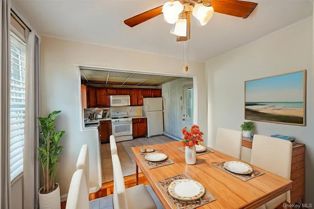 $639,000 | 926 9th Street, West Babylon, NY 11704