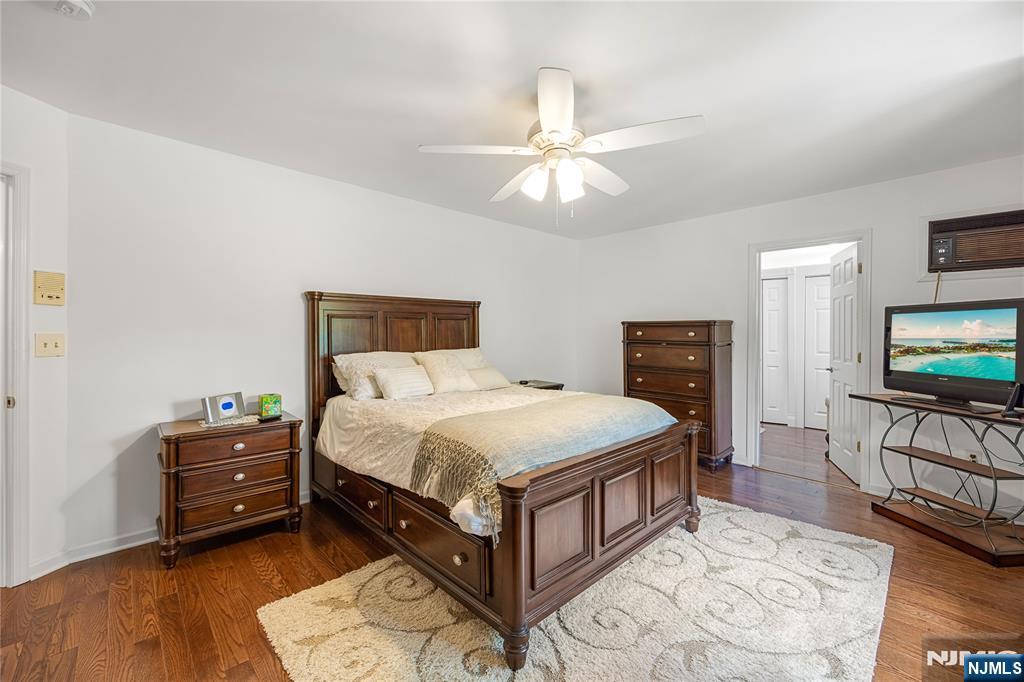 15 East Pierrepont Avenue Rutherford, NJ 07070 - Photo 18 of 43