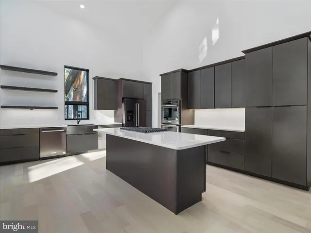 $895,000 | 1868 Carrera Drive, Chambersburg, PA 17202