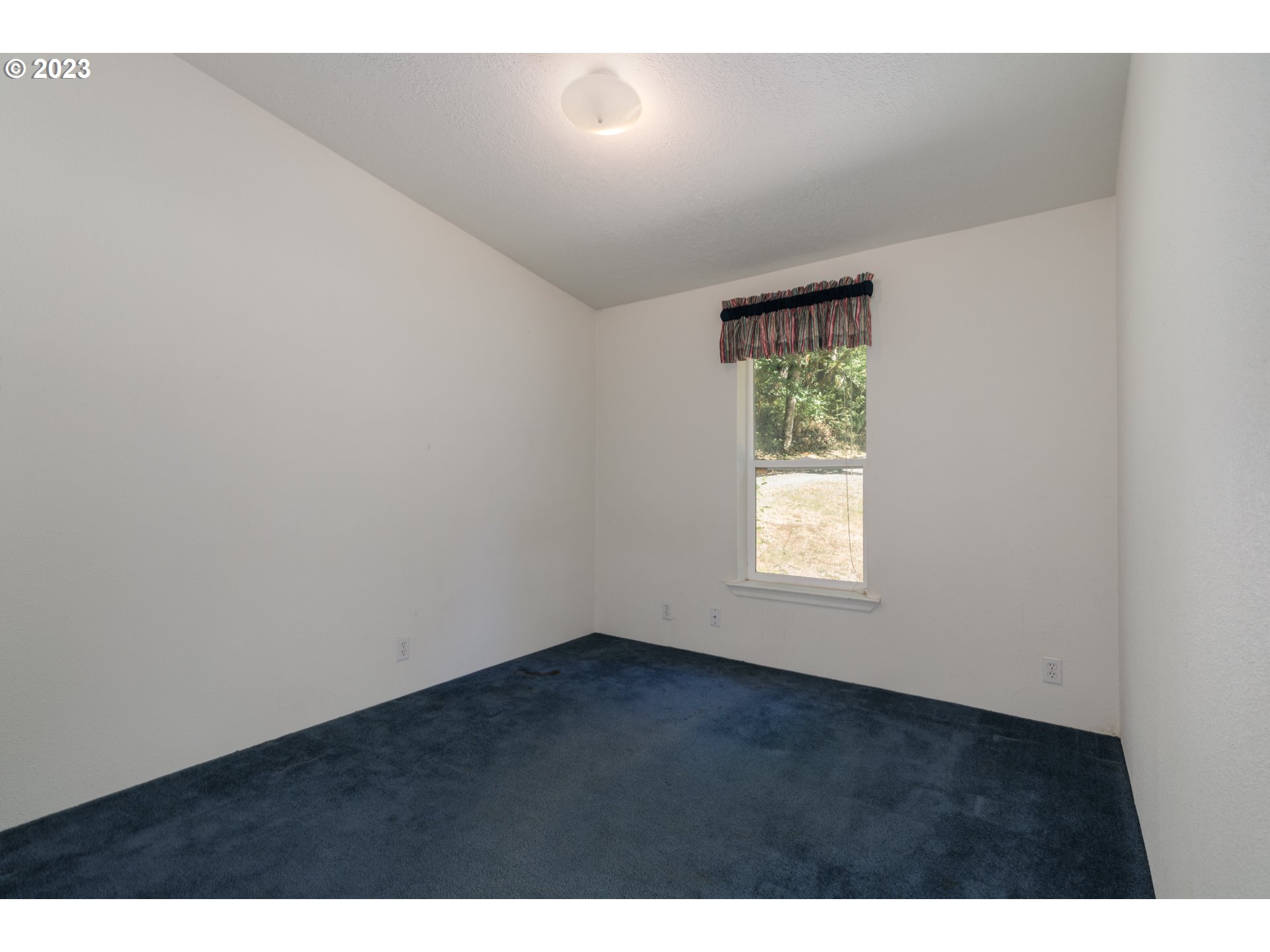 32064 Brinn Road St. Helens, OR 97051 - Photo 14 of 28 Bedroom