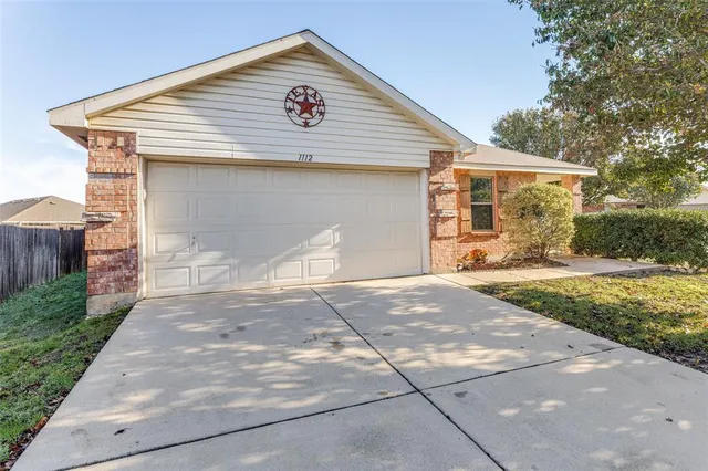 $282,900 | 1112 Day Dream Drive, Fort Worth, TX 76052