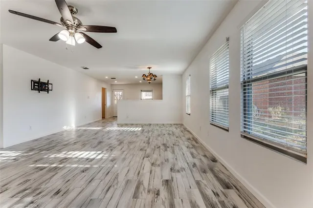 $282,900 | 1112 Day Dream Drive, Fort Worth, TX 76052