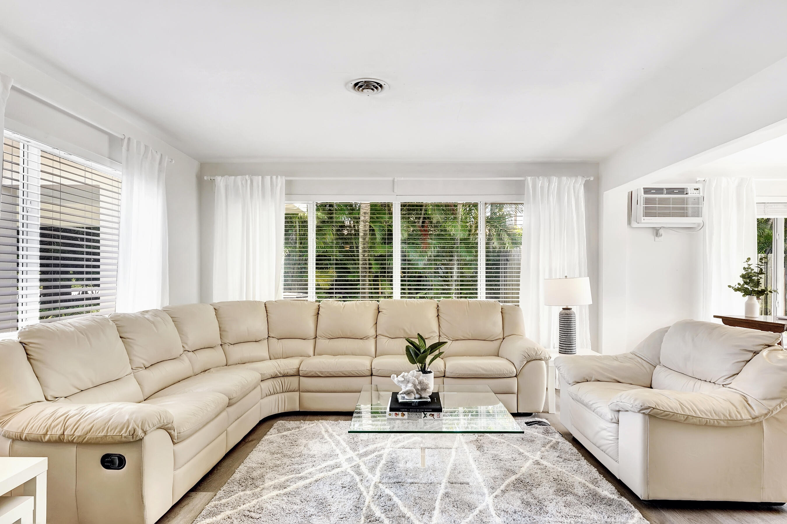 401 Southwest 7th Avenue Boca Raton, FL 33486 - Photo 26 of 37 DSC06579