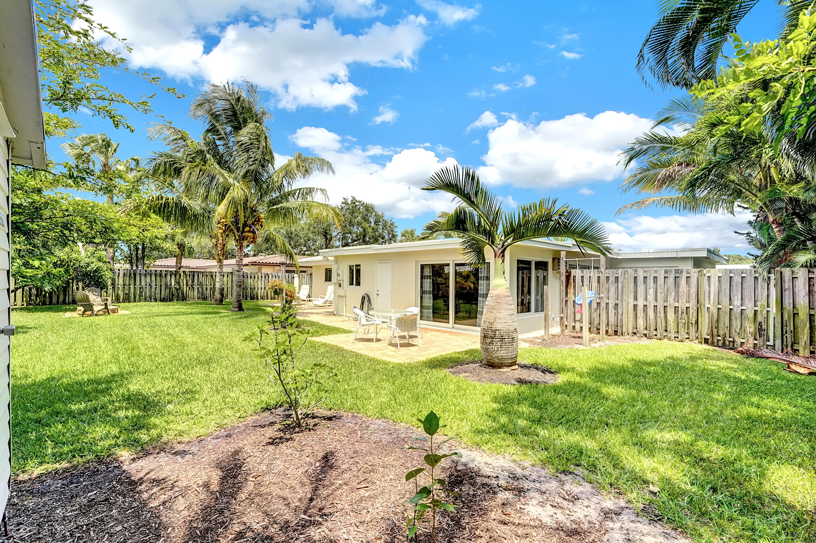 401 Southwest 7th Avenue Boca Raton, FL 33486 - Photo 30 of 37 DSC06604