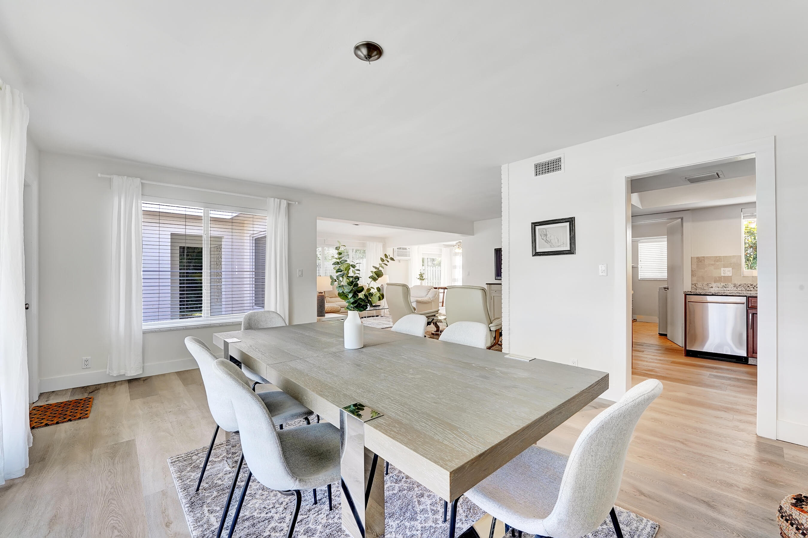 401 Southwest 7th Avenue Boca Raton, FL 33486 - Photo 9 of 37 DSC06464