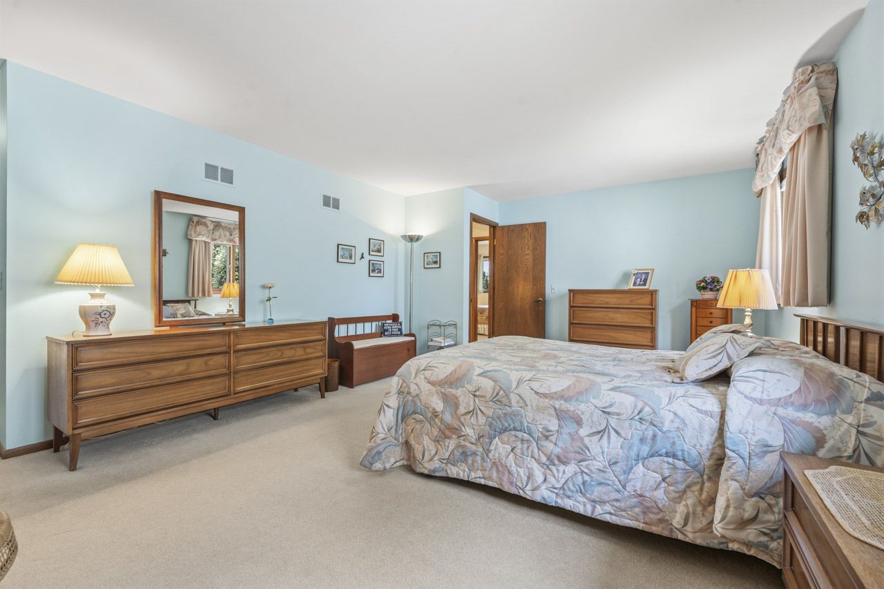404 South Helena Avenue Mount Prospect, IL 60056 - Photo 25 of 44