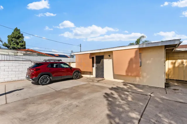a view of a car garage