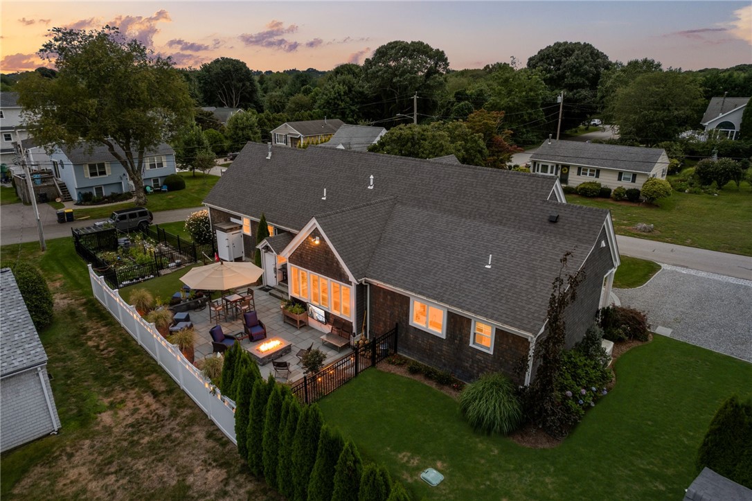 10 Maywood Road Narragansett, RI 02882 - Photo 32 of 36 Gallery Image 32