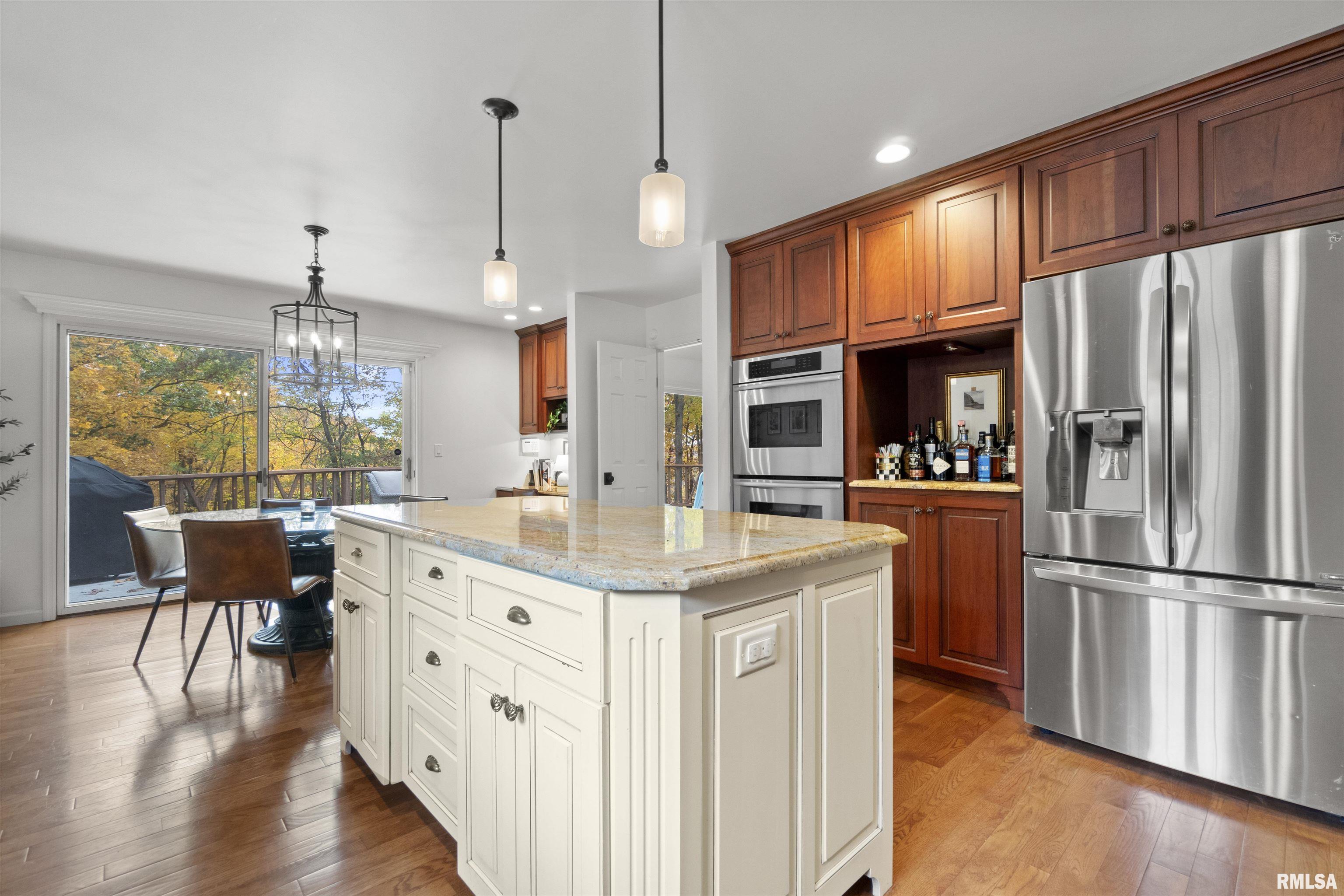 416 West Ravinwoods Road Peoria, IL 61615 - Photo 14 of 52 Gallery Image 14
