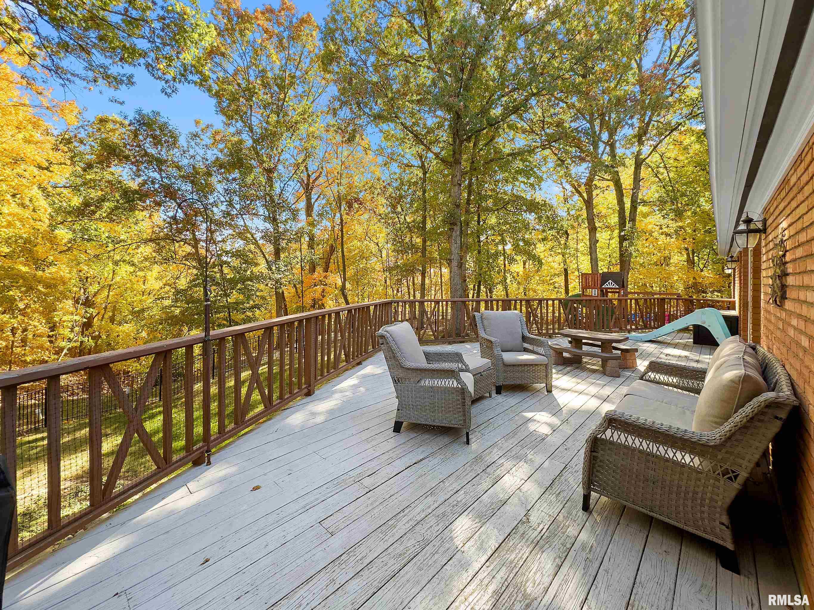 416 West Ravinwoods Road Peoria, IL 61615 - Photo 44 of 52 Gallery Image 44