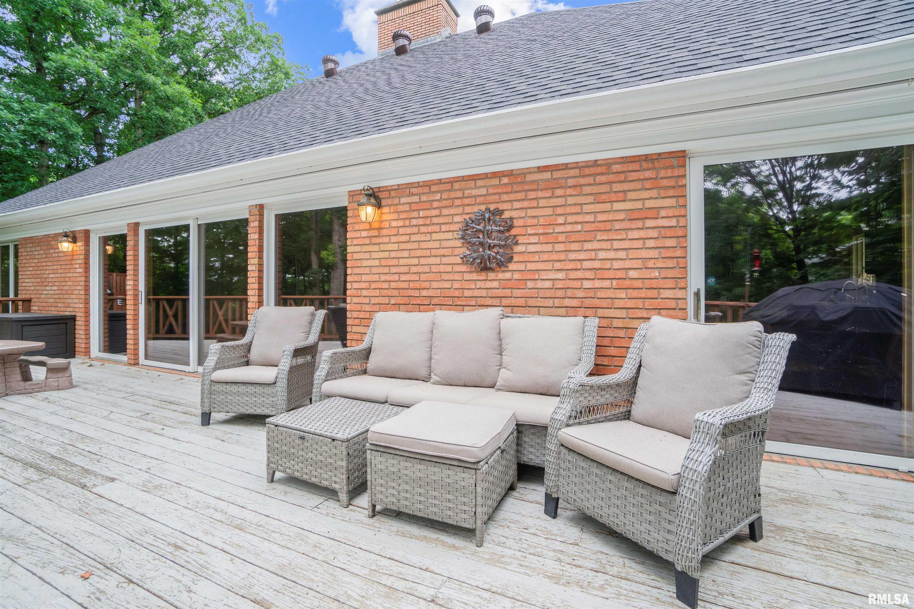 416 West Ravinwoods Road Peoria, IL 61615 - Photo 45 of 52 Gallery Image 45