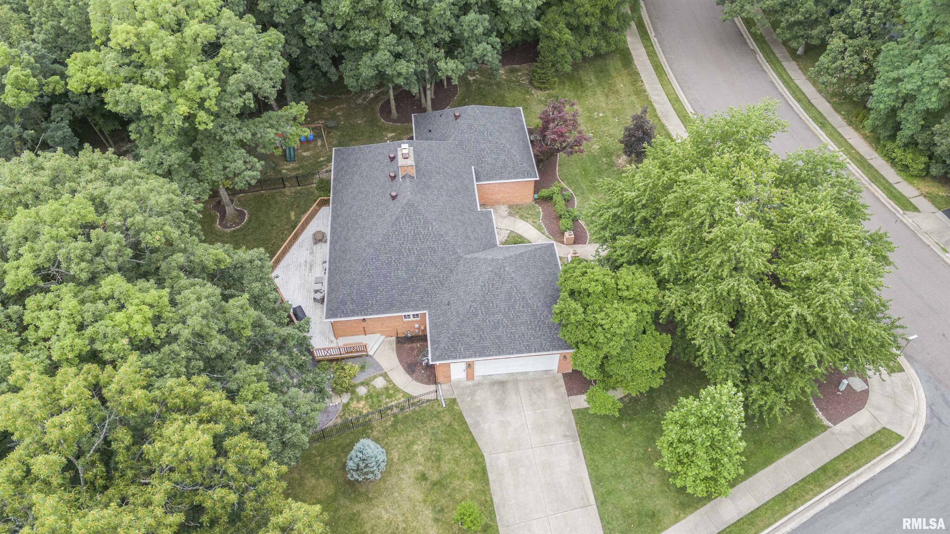 416 West Ravinwoods Road Peoria, IL 61615 - Photo 51 of 52 Gallery Image 51