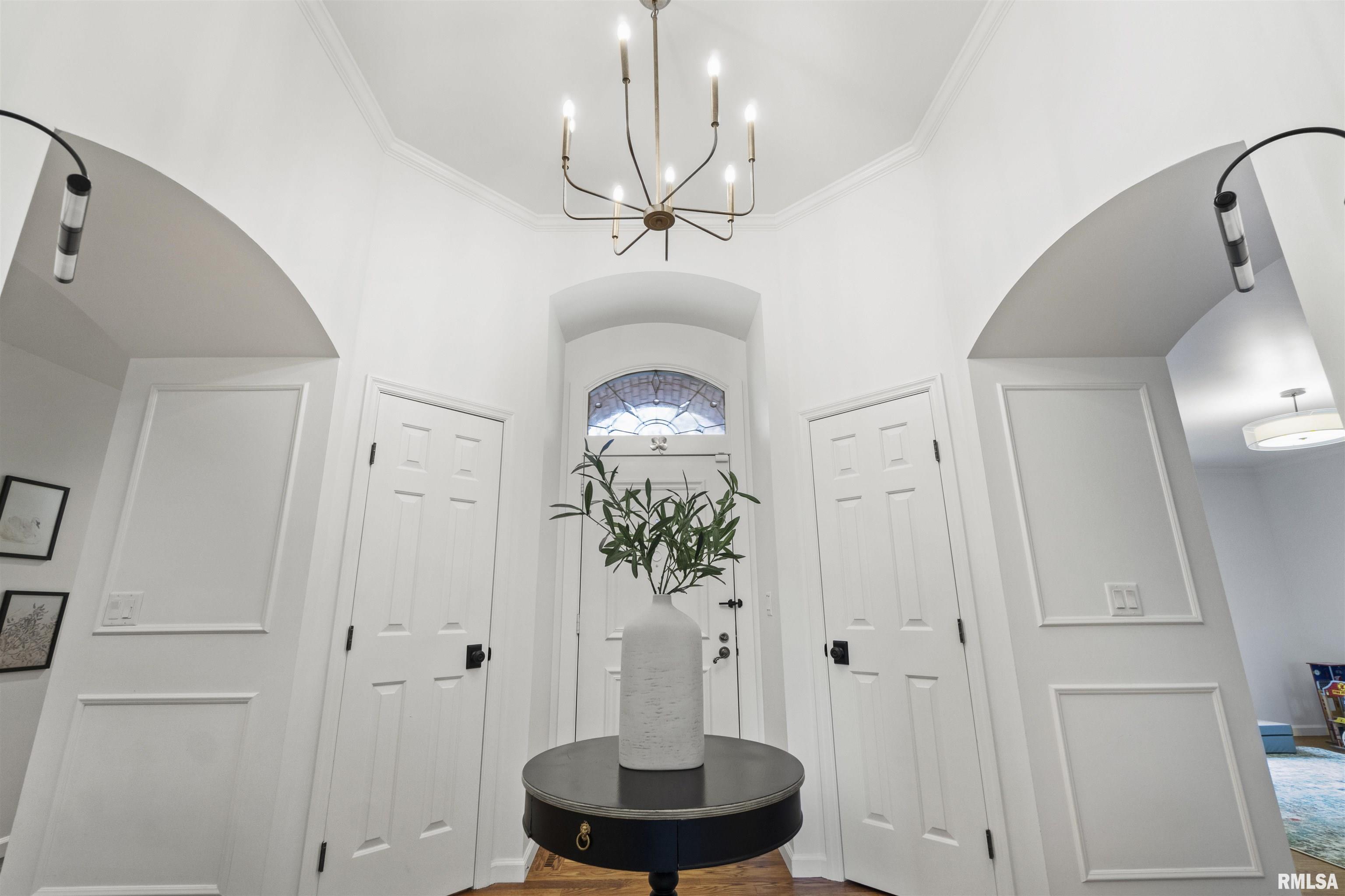 416 West Ravinwoods Road Peoria, IL 61615 - Photo 8 of 52 Gallery Image 8