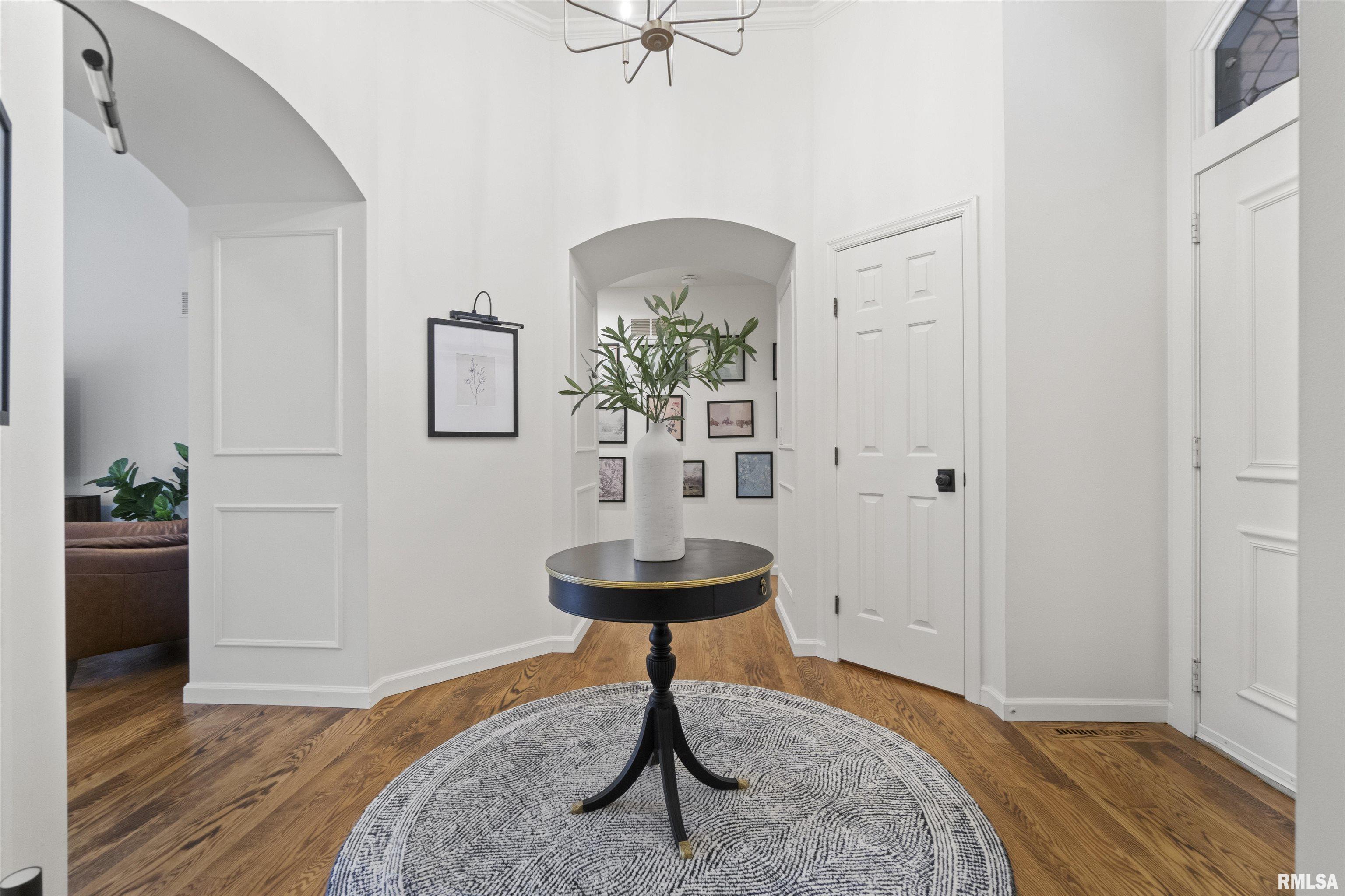 416 West Ravinwoods Road Peoria, IL 61615 - Photo 9 of 52 Gallery Image 9