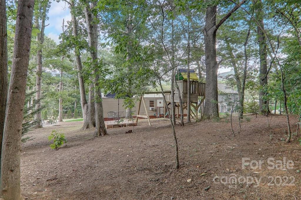 15 Pine Ridge Road Asheville, NC 28805 - Photo 30 of 31 Gallery Image 30