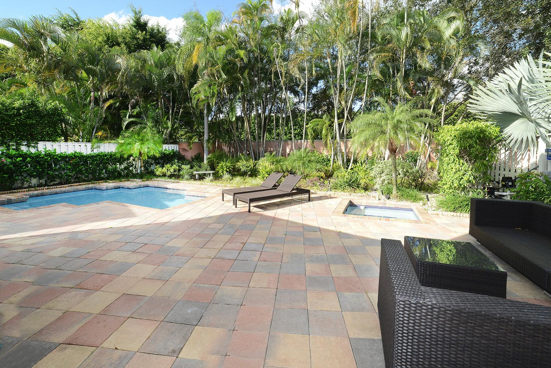 2453 Northwest 64th Street Boca Raton, FL 33496 - Photo 18 of 19 Open Patio