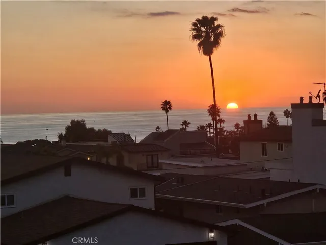 $5,595 | 34402 Via San Juan, Unit B, Dana Point, CA 92624