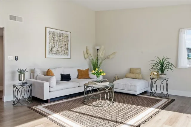 $5,595 | 34402 Via San Juan, Unit B, Dana Point, CA 92624