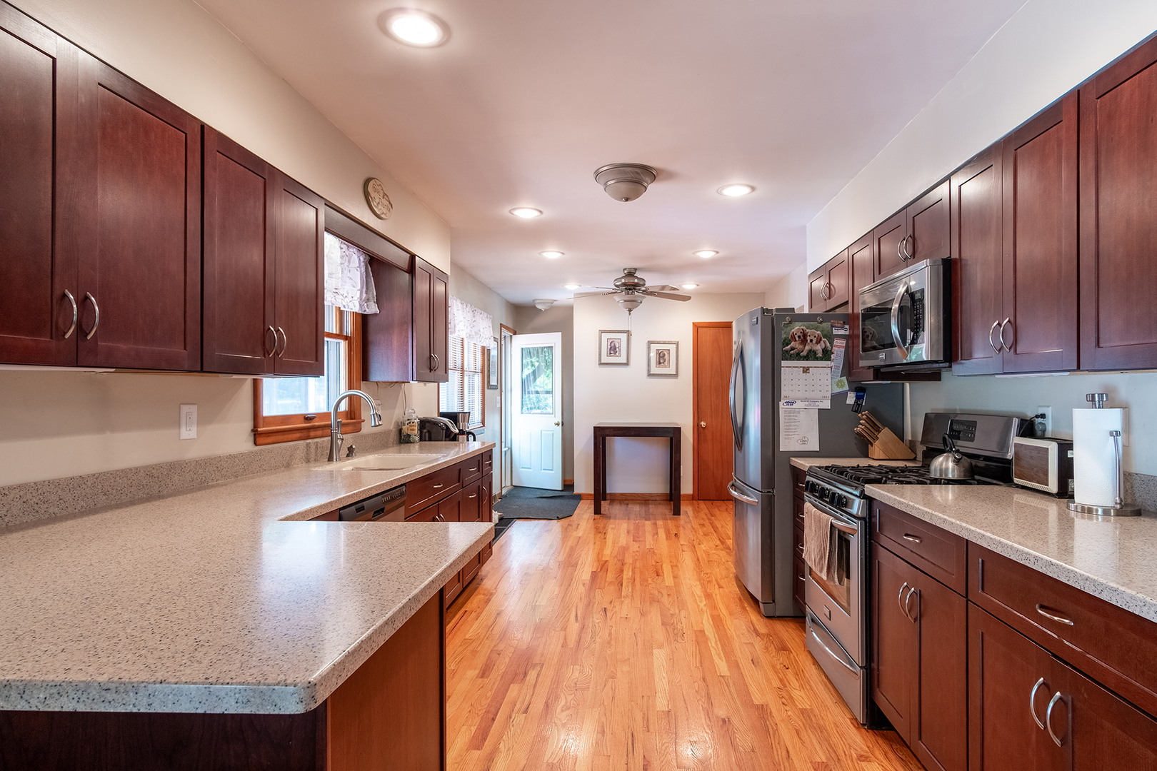 61 Clark Road Oswego, IL 60543 - Photo 11 of 26