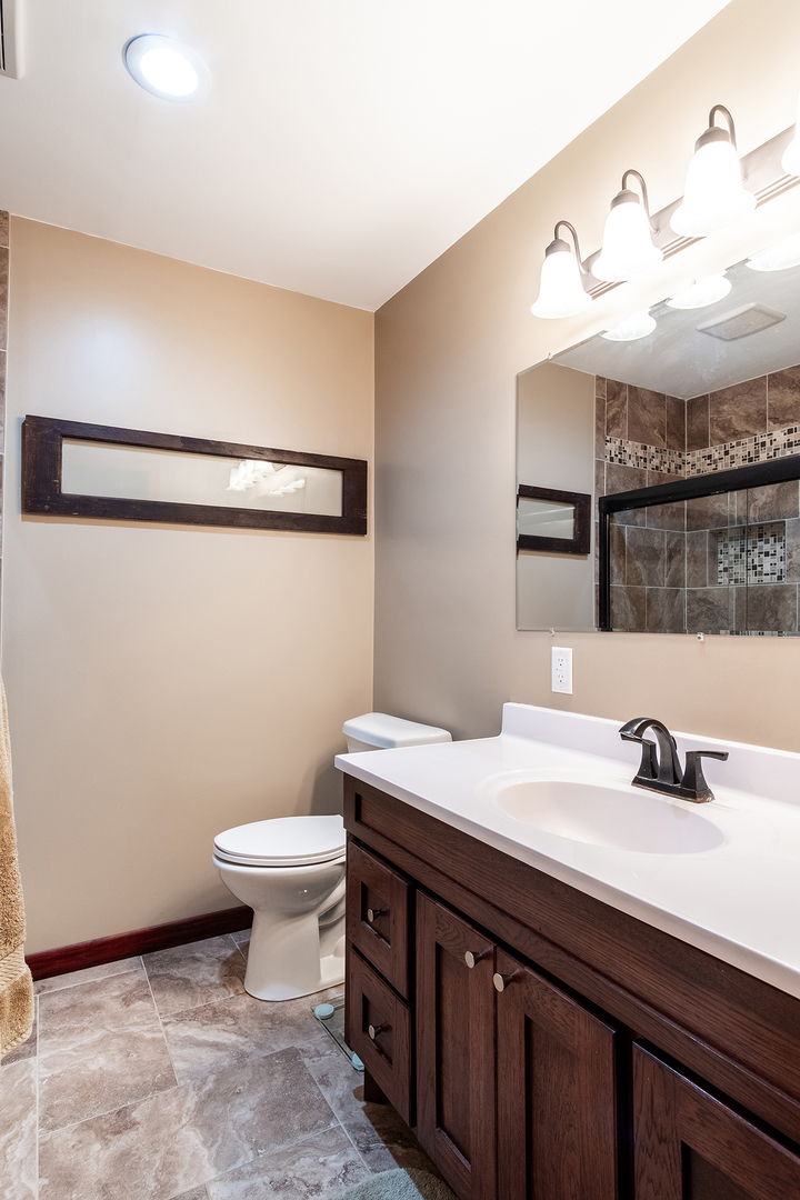 61 Clark Road Oswego, IL 60543 - Photo 15 of 26