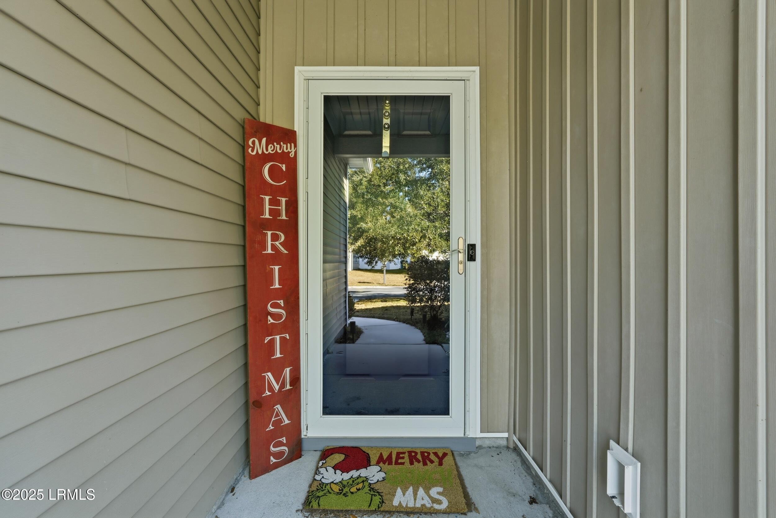 19 Brasstown Way Beaufort, SC 29906 - Photo 3 of 20 5_007_dsc06322
