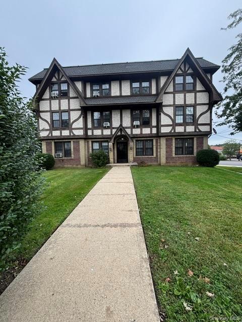 28 West Neck Road, Unit 3A Huntington, NY 11743 - Photo 1 of 13 Gallery Image 1