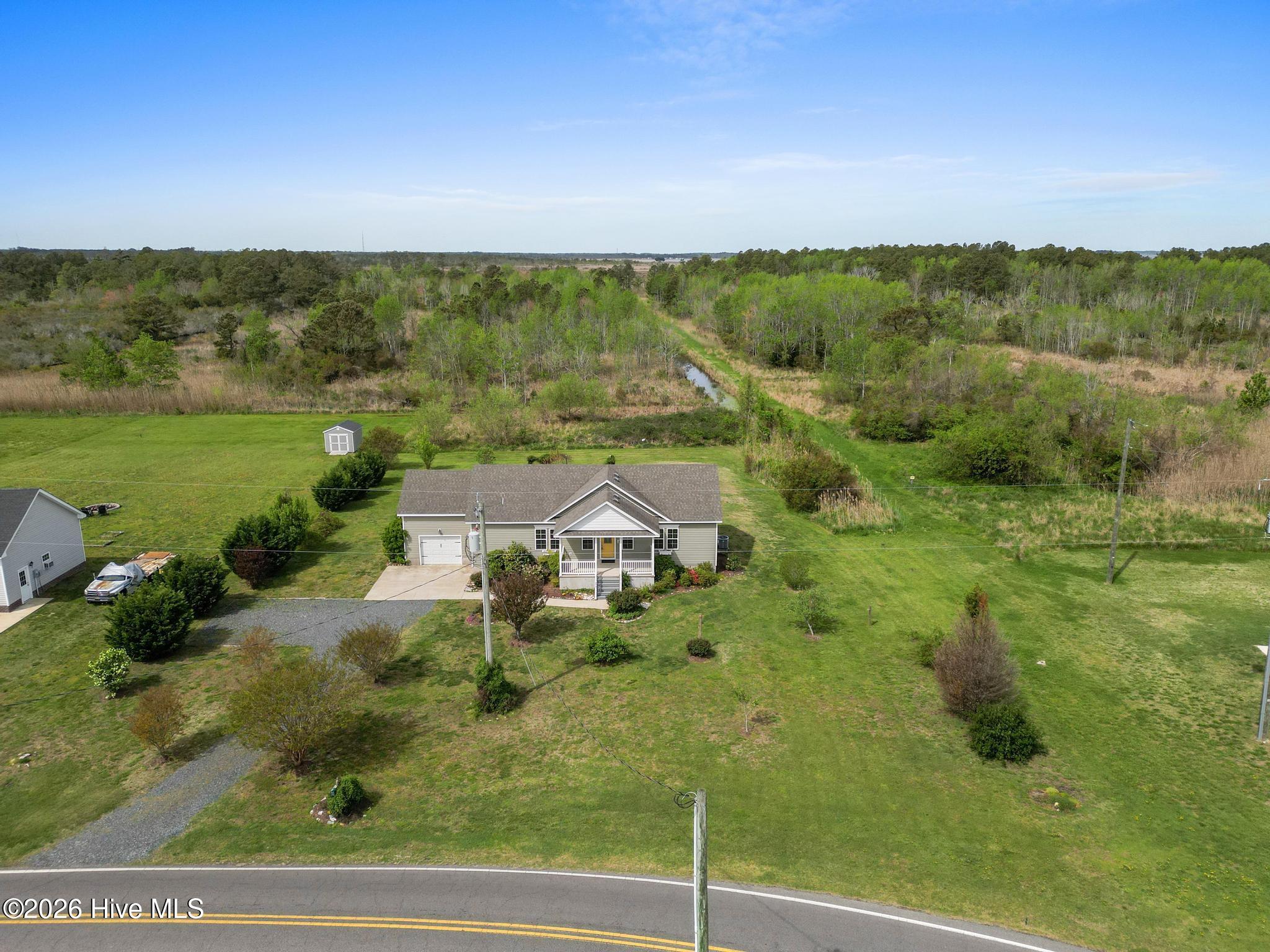 973 Waterlily Road Coinjock, NC 27923 - Photo 34 of 36 973 Waterlily Rd-34